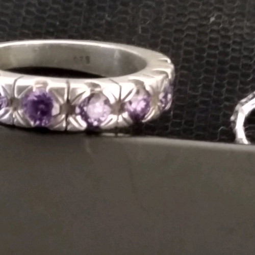 925 silver ring with amethyst like new