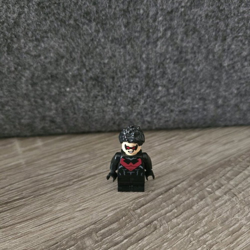 Custom Minifigure Nightwing DC Comics like new