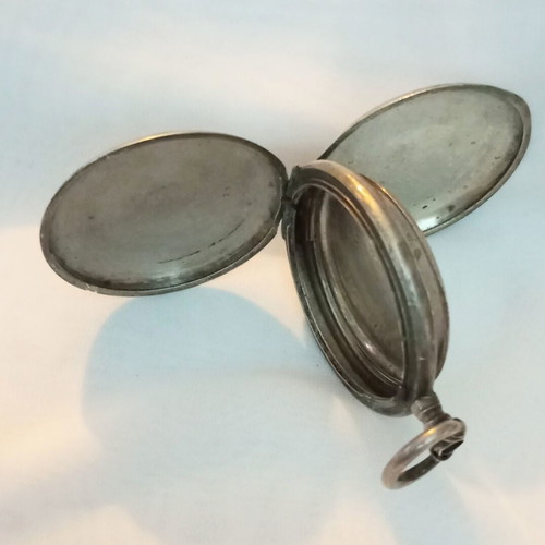 Silver case 800 for pocket watch like new, vintage, 39.3gr, 5cm diameter