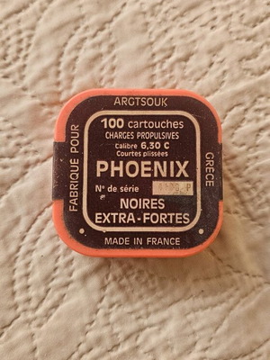 Vintage French PHOENIX box like new, collectible 1950s