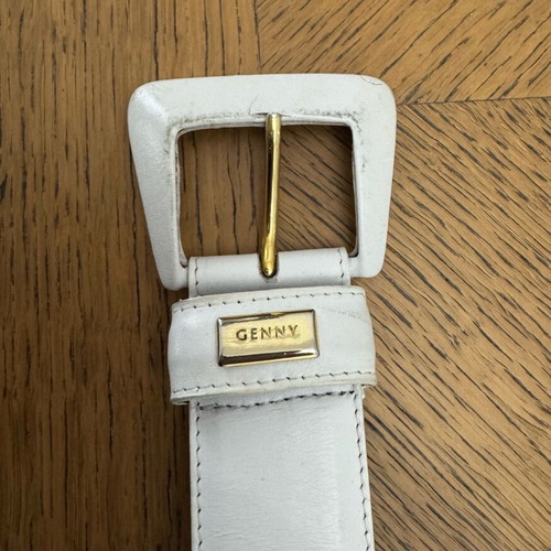 White Genny belt used