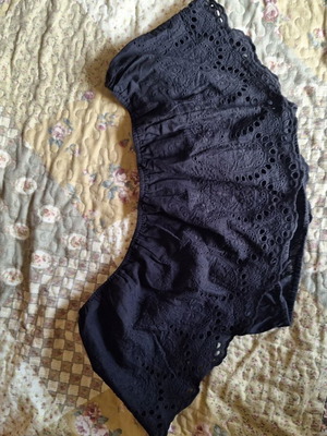 Top with lace cutwork black used, romantic, off-shoulder, Vera and Lucy M-L