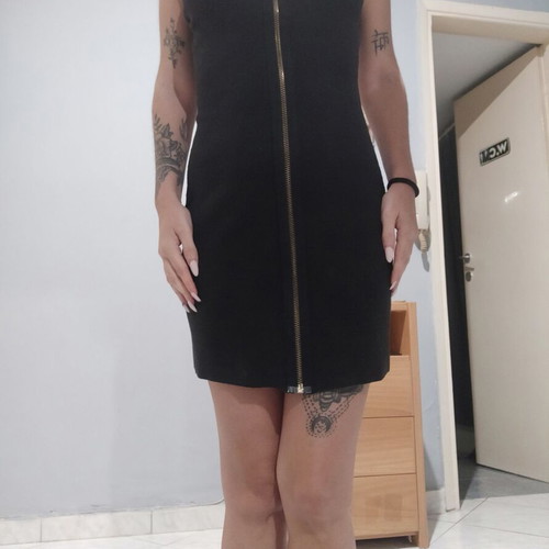 Short mini dress black like new with zipper