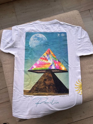 Primitive white T shirt size M like new