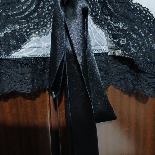 Unique vintage Y2K cropped bolero with satin bow and lace, black and white floral