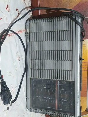 Vintage radio from 1970, functional
