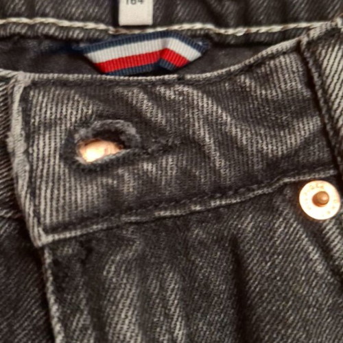 Tommy Hilfiger Girls' Shorts 164 cm black like new