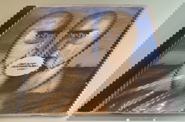 Pink Floyd - 'The Division Bell' CD Album 1994 Καινουργιο Σφραγισμενο !