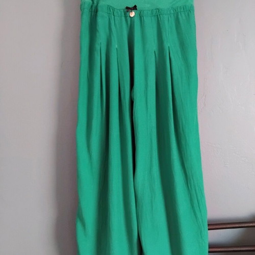 Lynne green wide crop pants like new, viscose fabric, sizes XS-S