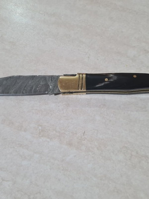 Laguiole knife Damascus blade horn handle with leather sheath
