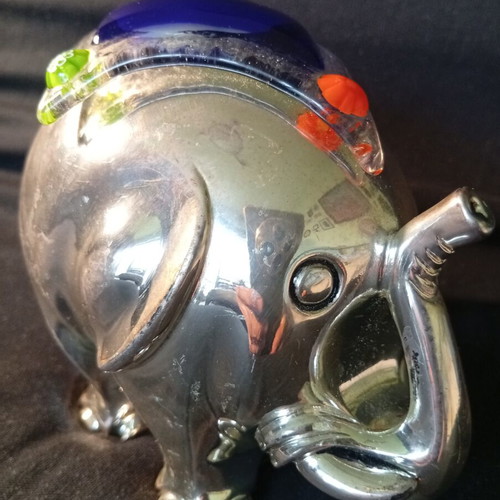 Elephant with Murano glass saddle like new, 11-12 cm