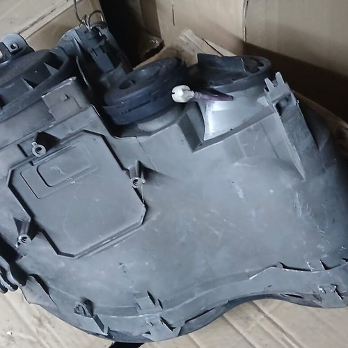 Mercedes C-Sport W203 2000-2004 left headlight used