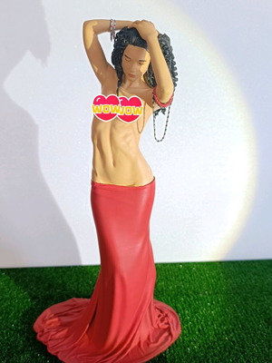 Artistic female resin figure hand painted collectible statue like new