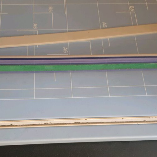 Tabletop paper cutter like new for photos and paper