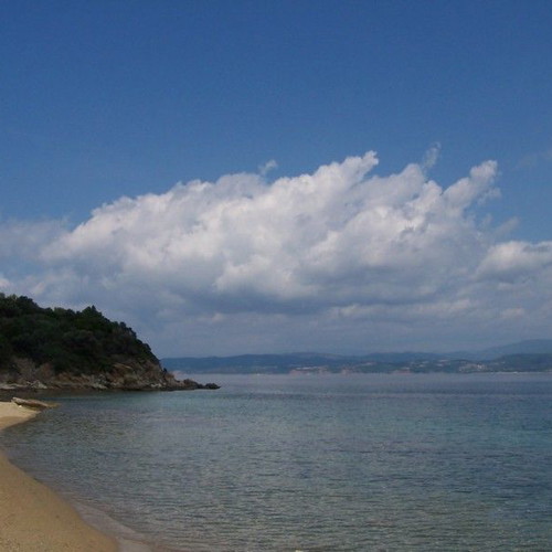 Αγροτεμάχιο 1.900 τ.μ. στην Αμμουλιανή Χαλκιδικής με θέα θάλασσα