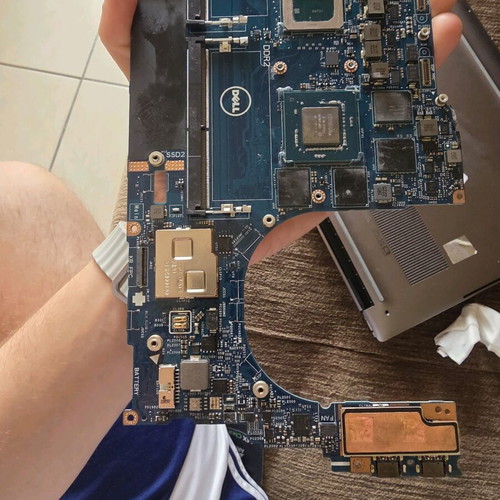 Dell Precision 5570 μητρική πλακέτα μεταχειρισμένη με Intel i7-12800 και RTX A1000