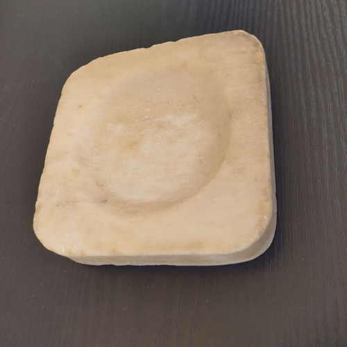 Marble ashtray used, whole piece 2 kg