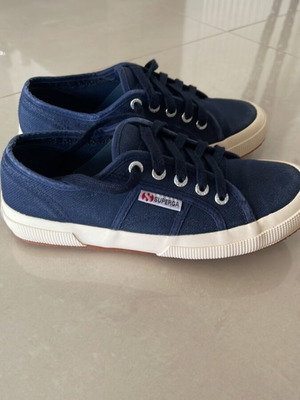 Superga αθλητικά καινούργια, μέγεθος 37.5, μπλε