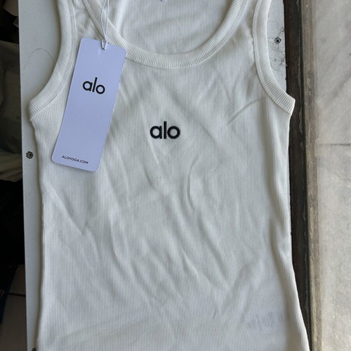 Alo T-shirt new, women's size L, white