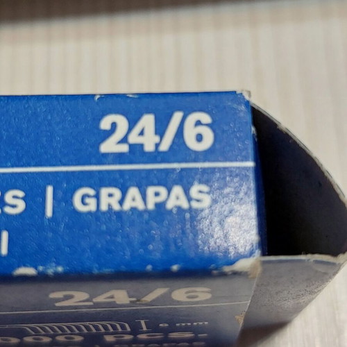Novita 838 metal hand stapler like new