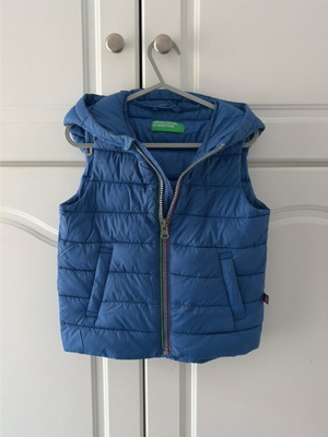 Benetton spring jacket 1-2 years like new, blue with hood