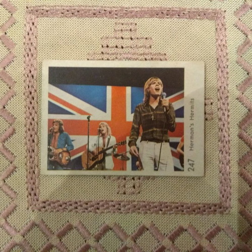 Κάρτα συλλογής μεταχειρισμένη Νο247 Herman's Hermits από τη σειρά "Ξένοι & Έλληνες Ηθοποιοί - Τραγουδιστές"