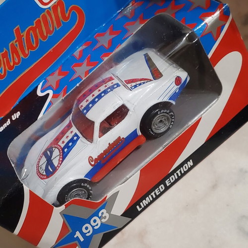 Matchbox 1993 Chevrolet Corvette Stingray Cooperstown Limited Edition σφραγισμένο