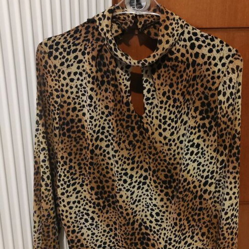 Leopard blouse like new, size S, black and brown