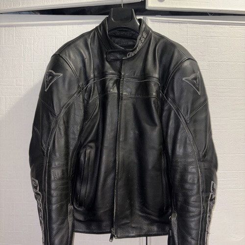 Dainese leather biker jacket used, size 50, black