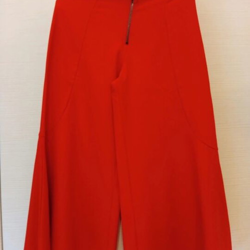 Funky Buddha 3/4 pants new, red, size S