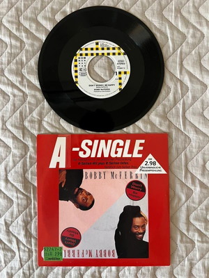 Bobby McFerrin Don't Worry, Be Happy 7" 45rpm vinyl single like new