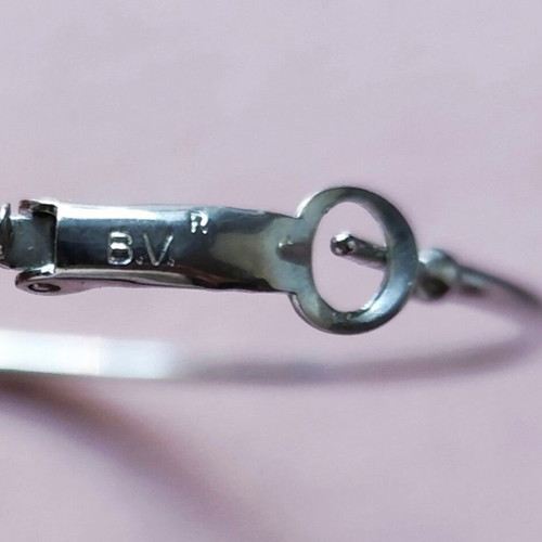 Hoop earrings diameter 6 cm like new, gray, set of 8