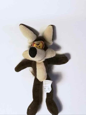 Wile E Coyote small used plush Quiron from Looney Tunes