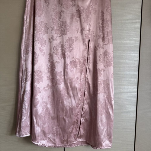 Nidodileda dress like new, pink with open back and leg slit