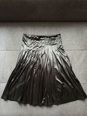 Fornarina skirt black XS like new with peeling eco leather belts