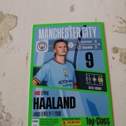 Haaland cards like new, set of 3 normal, unbeatable, super sonic