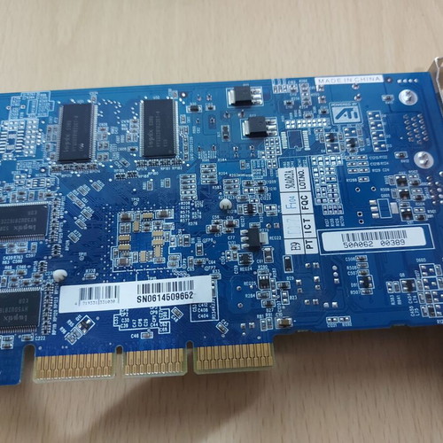 Gigabyte GV-R925128D graphics card used AGP 4X/8X