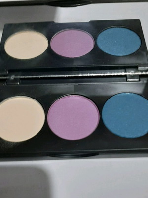 DAST CREAM eyeshadow new in 3 beautiful colors