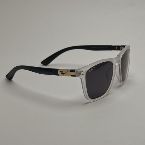 Ray Ban Wayfarer sunglasses new, polarized, black and white