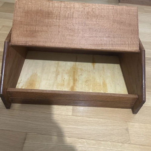 Wooden bread box used, excellent condition