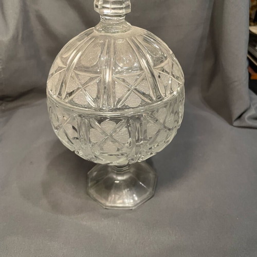 Glass vintage carved fondantier like new