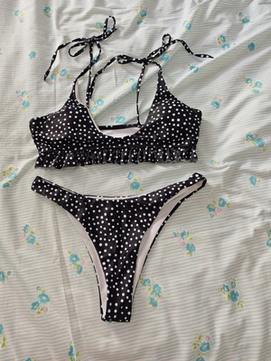 Polka Dot Bikini with Frill top, like new, size M