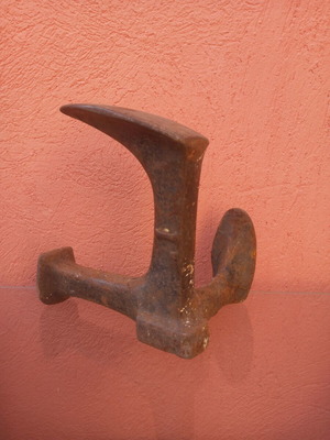 Cobbler's Anvil used, excellent condition