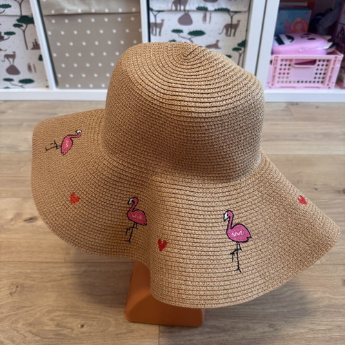 Flamingo Hearts Wide Brim Straw Sun Hat like new, beige