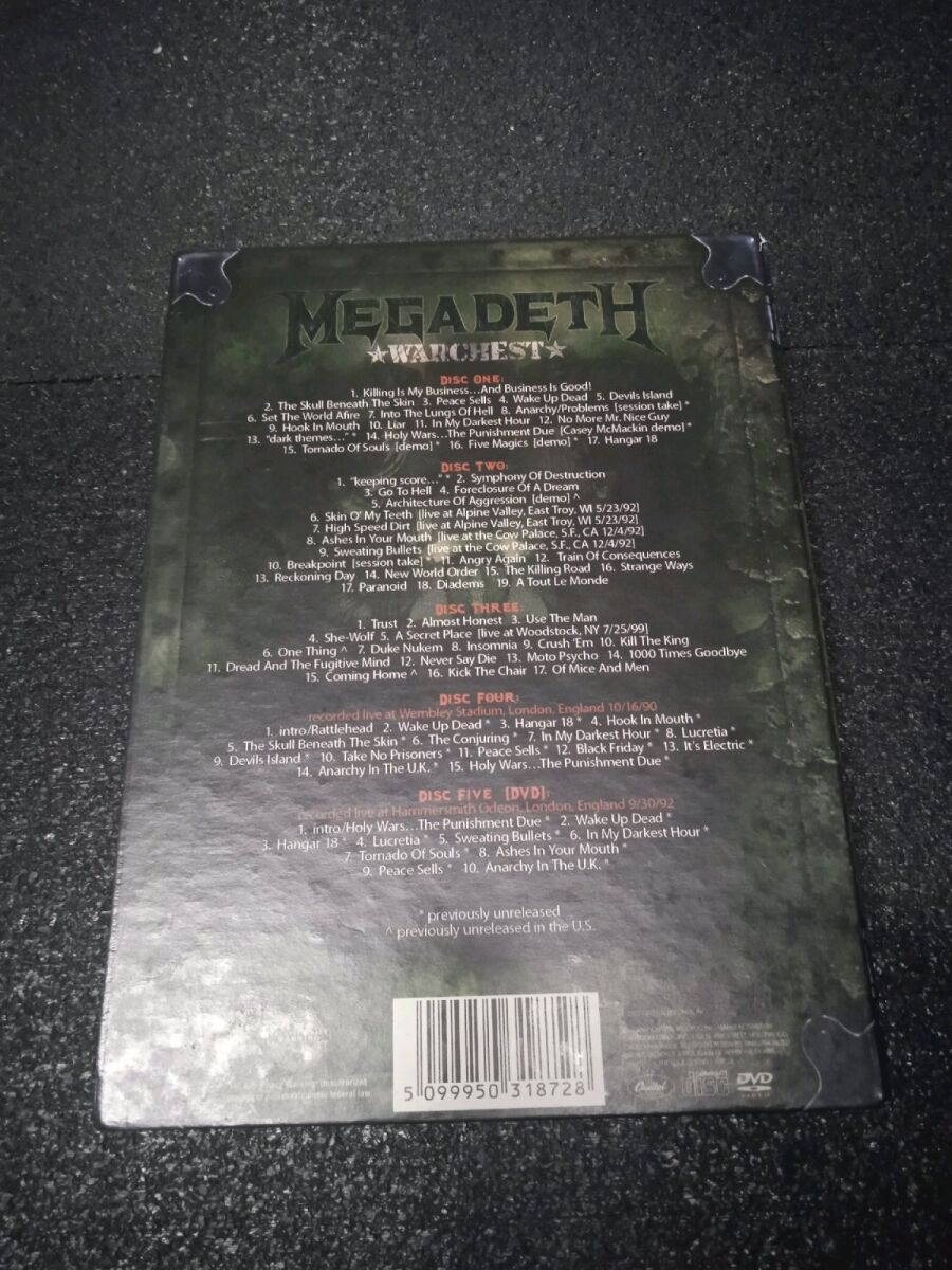 Megadeth Warchest box set like new, 4… - € 175,00 - Vendora.cy