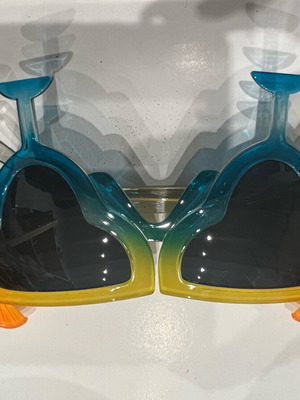 Carnival glasses like new