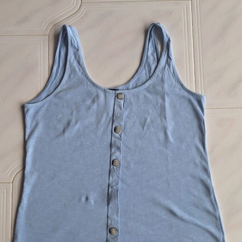 Noobass sleeveless top with buttons in light sky blue size S like new