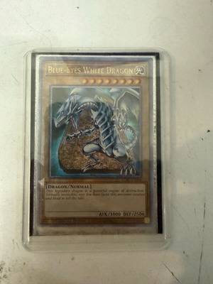 Blue-Eyes White Dragon LC01-EN004 Ultra Rare Limited Edition YuGiOh like new