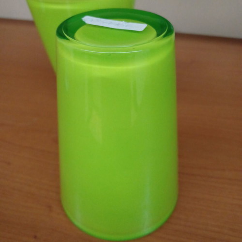 Set of 2 flower pots like new