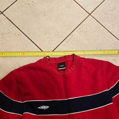 Umbro sweatshirt, red, size M